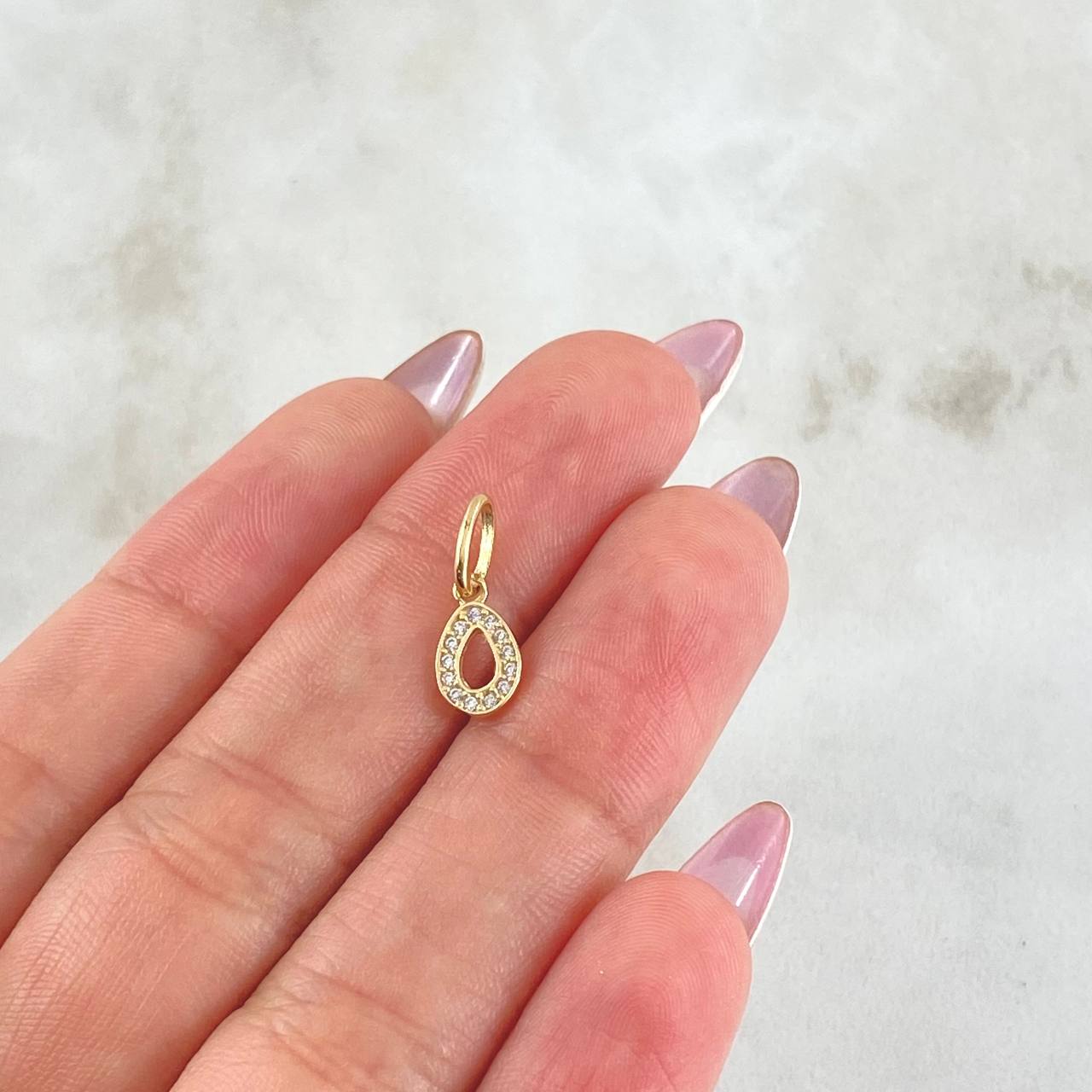 Dije Letra O 0.5gr / 1/2 in / Oro Amarillo 18K