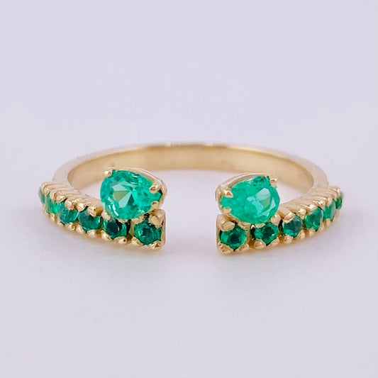 Double Teardrop Ring Emeralds 35pts 2.1gr / T6 1/4 / 18K Yellow Gold ©