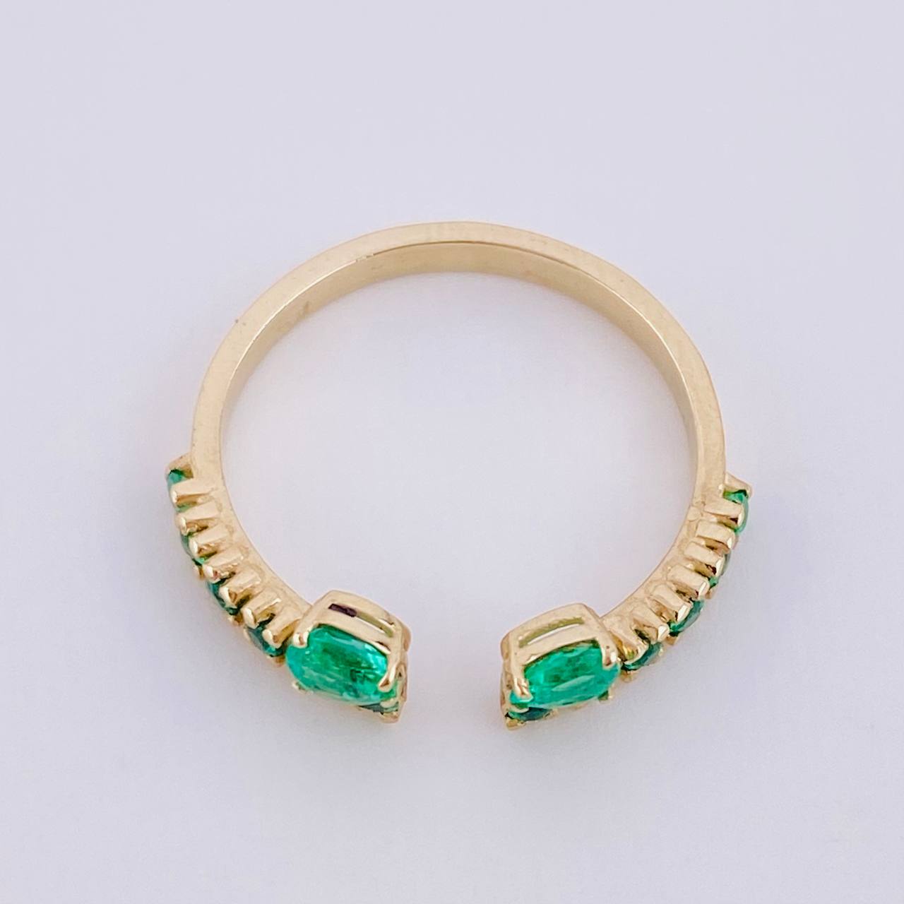 Double Teardrop Ring Emeralds 35pts 2.1gr / T6 1/4 / 18K Yellow Gold ©