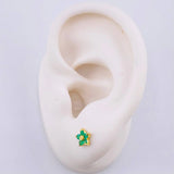 Stud Earrings Flower 5 Petals Emeralds 15Pts 1.15 g / in / 5.45 mm Yellow Gold 18K