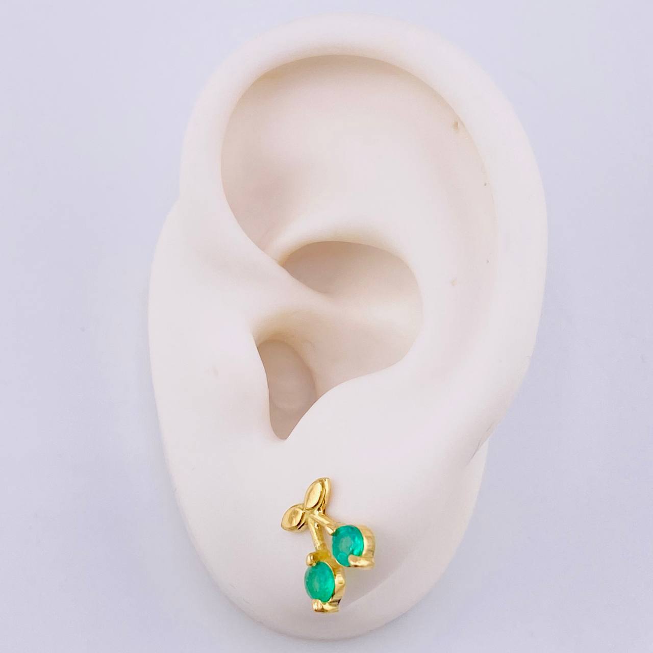 Cherry Stud Earrings Emeralds 40pts 2.15gr / 11mm Yellow Gold 18K *
