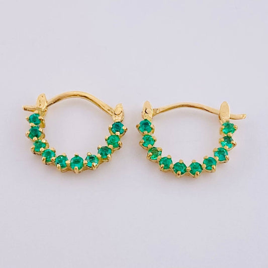 Half Moon Arch Hoop Earrings Emeralds 30pts 1.45gr / 1/2 in / Yellow Gold 18K *
