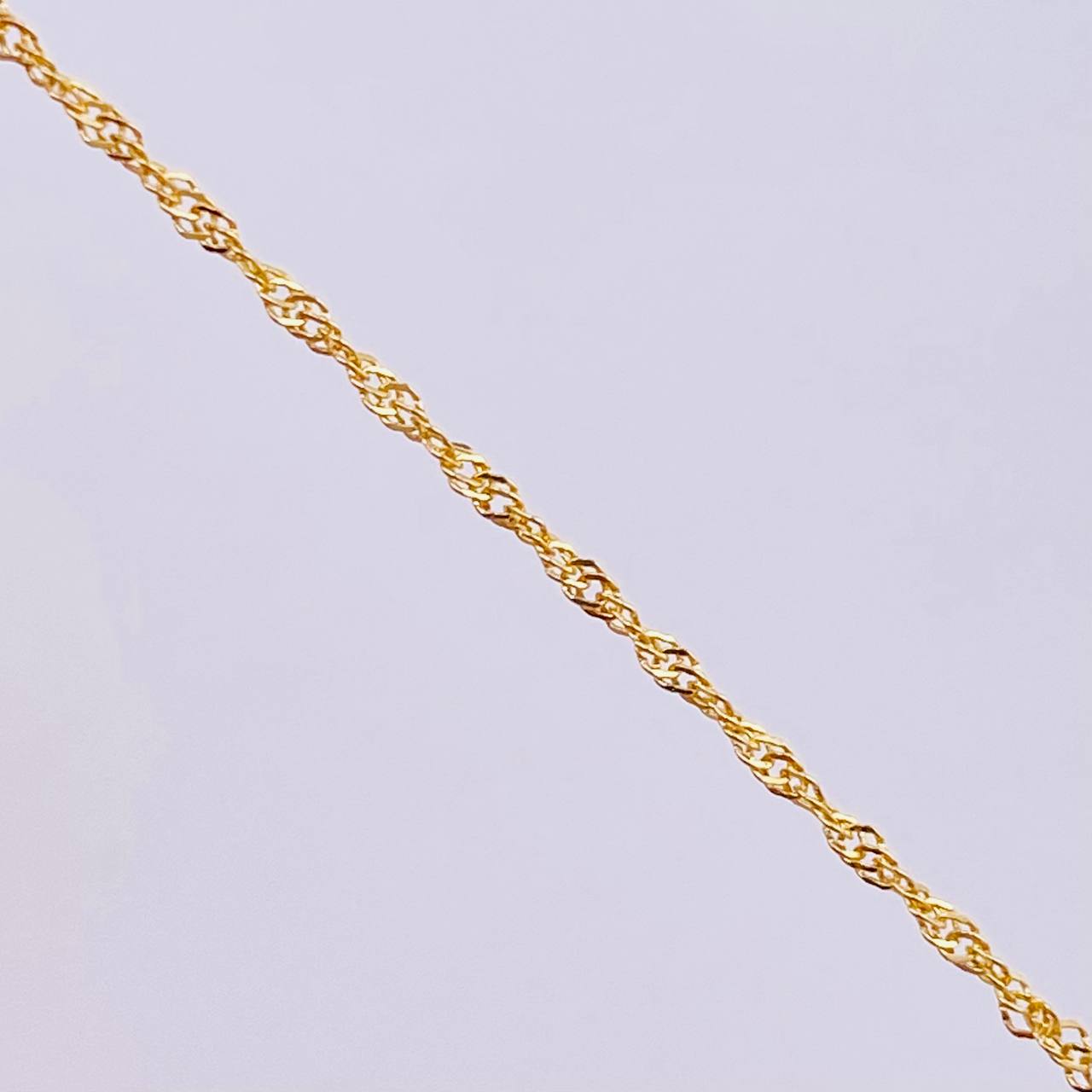 Set Cadena y Dije Singapur + Ancla 1.25gr / 17 3/4 in / Oro Amarillo 18K