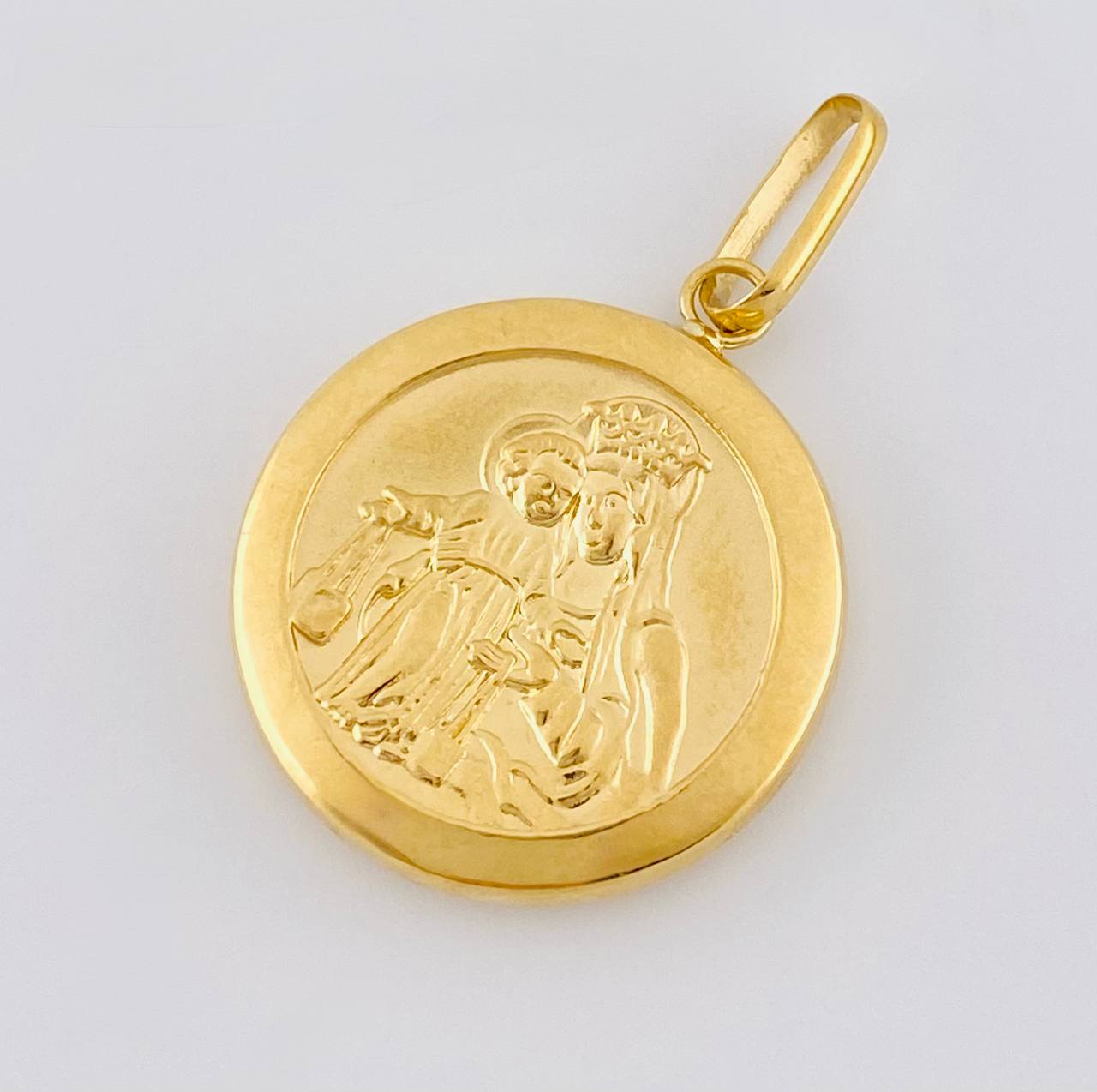 Dije Virgen Del Carmen Mate 2.15 g / 1 1/4 in Oro Amarillo 18K