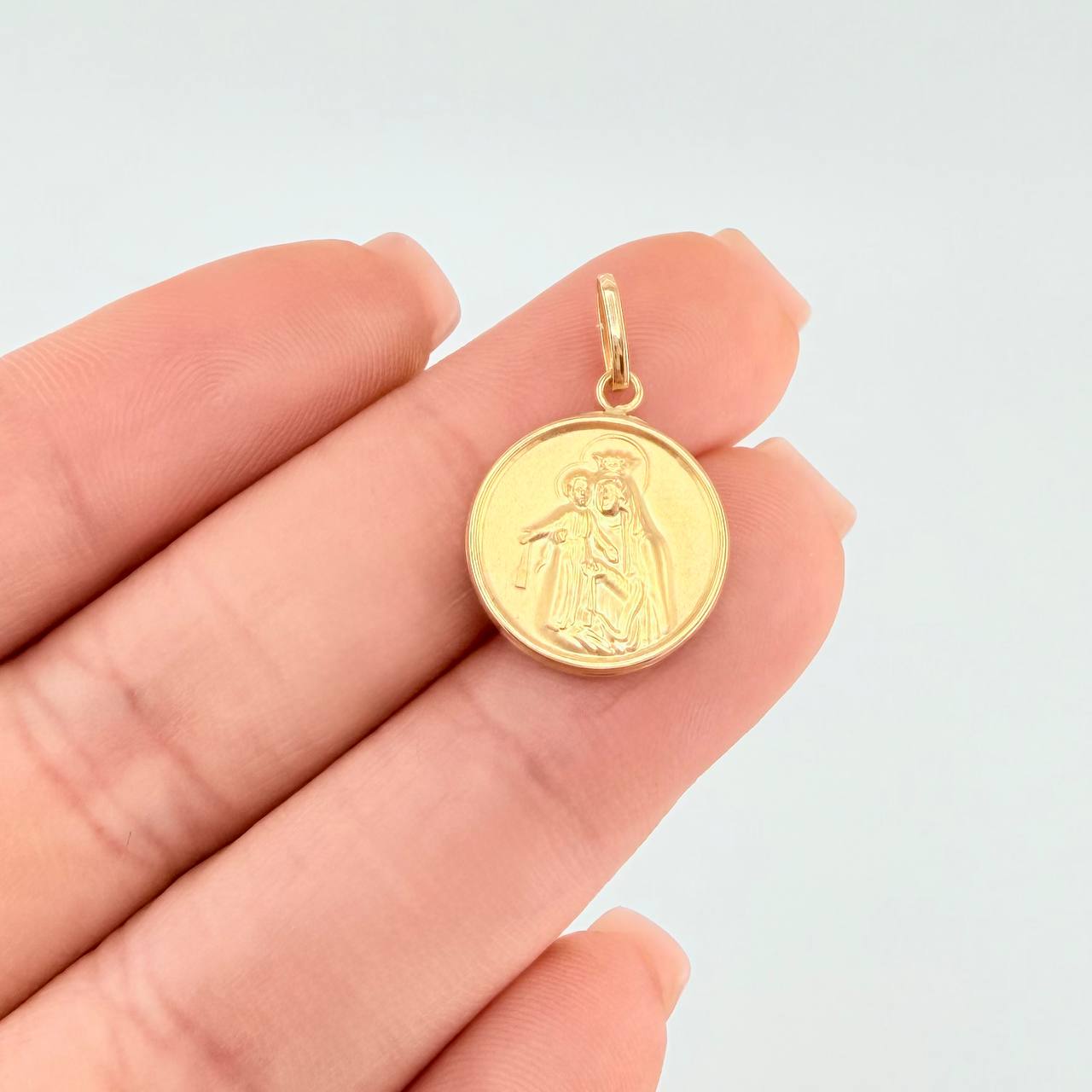 Pendant Virgin of Carmen Matte 0.85 g / 3/4 in Yellow Gold 18K