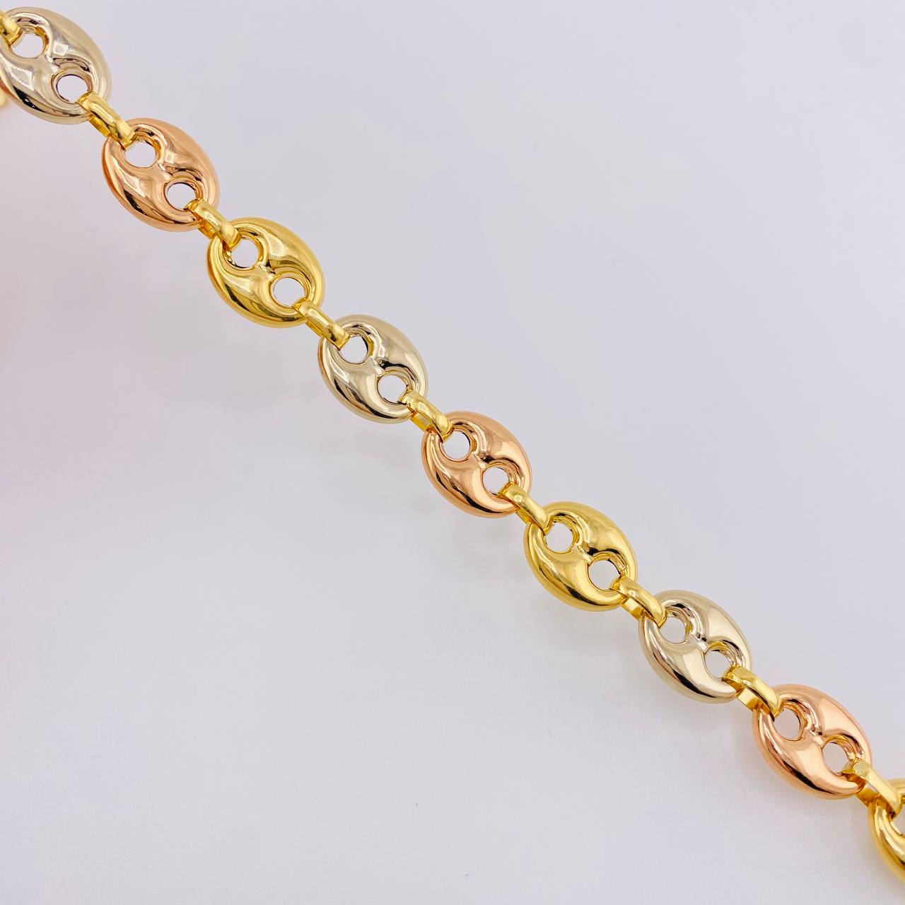 Cadena Gc 36.65 g / 28 in / 11.2 mm Tres Oros 18K