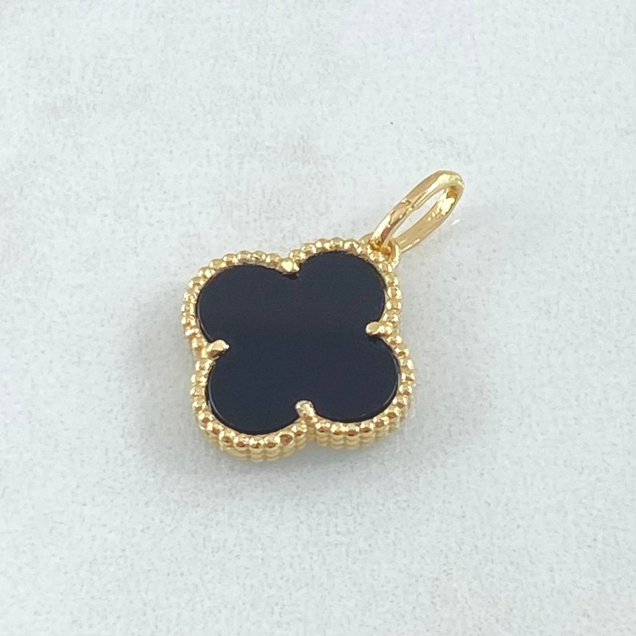 Dije Trebol 1.85gr / 3/4 in / Oro Amarillo Nac.Esp. 18K !