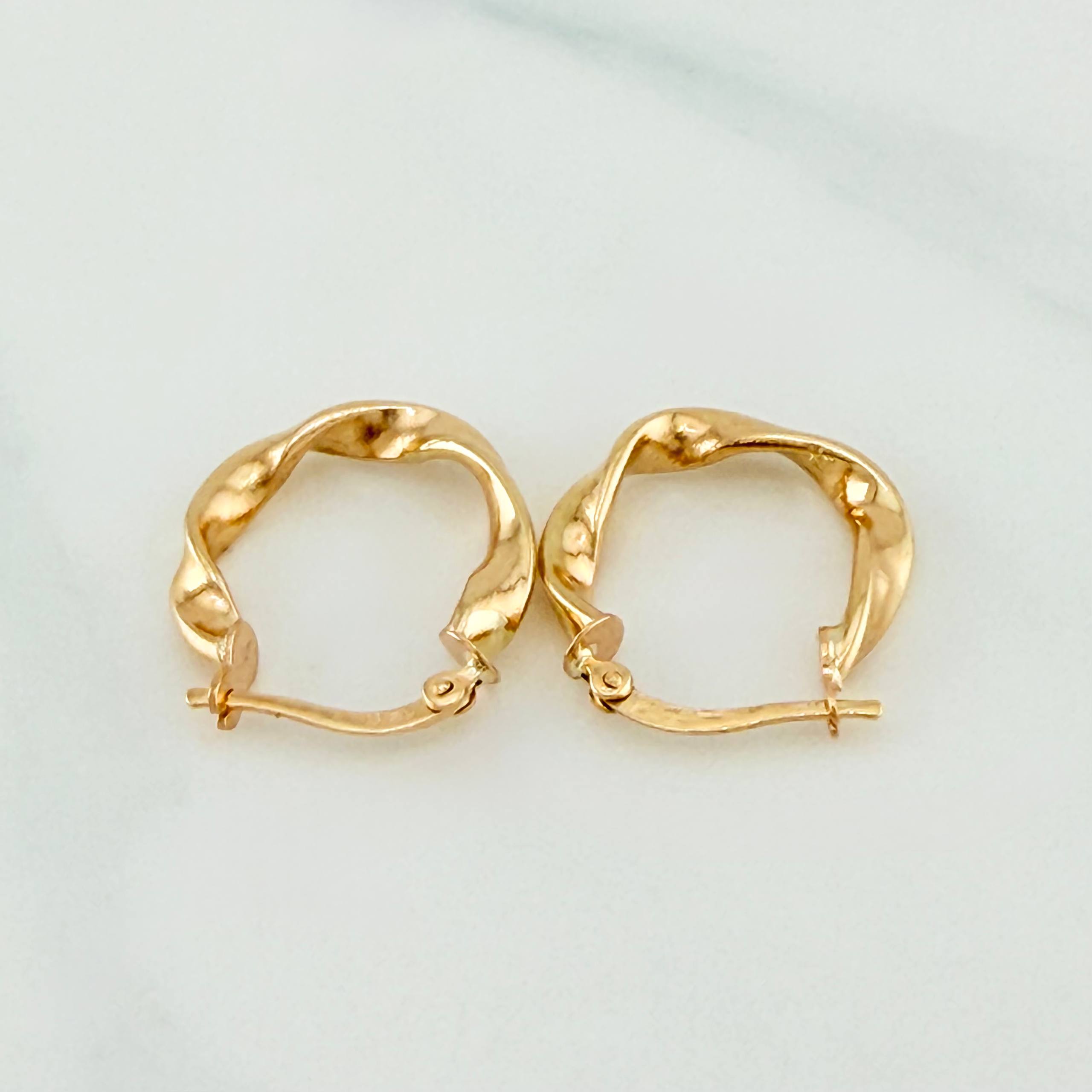 Candongas Remi 1.9 g / 3/4 in Oro Amarillo 18K