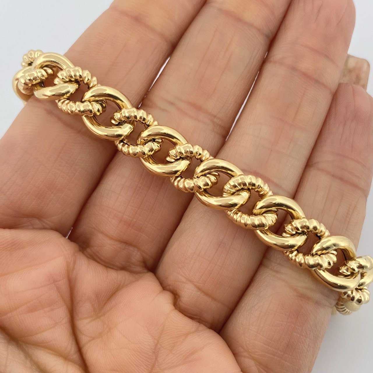 Bracelet 10.55gr / 7.9in / +1 18K Gold $