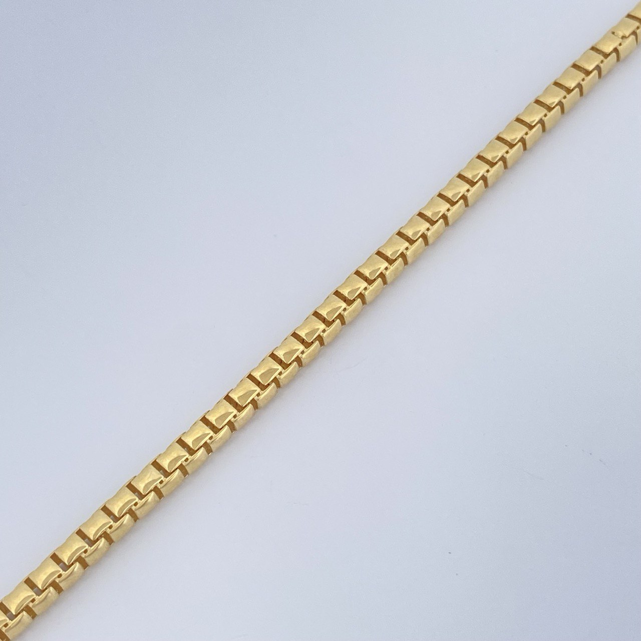 Bracelet 6.9gr / 8.3in / +3 18K Gold $
