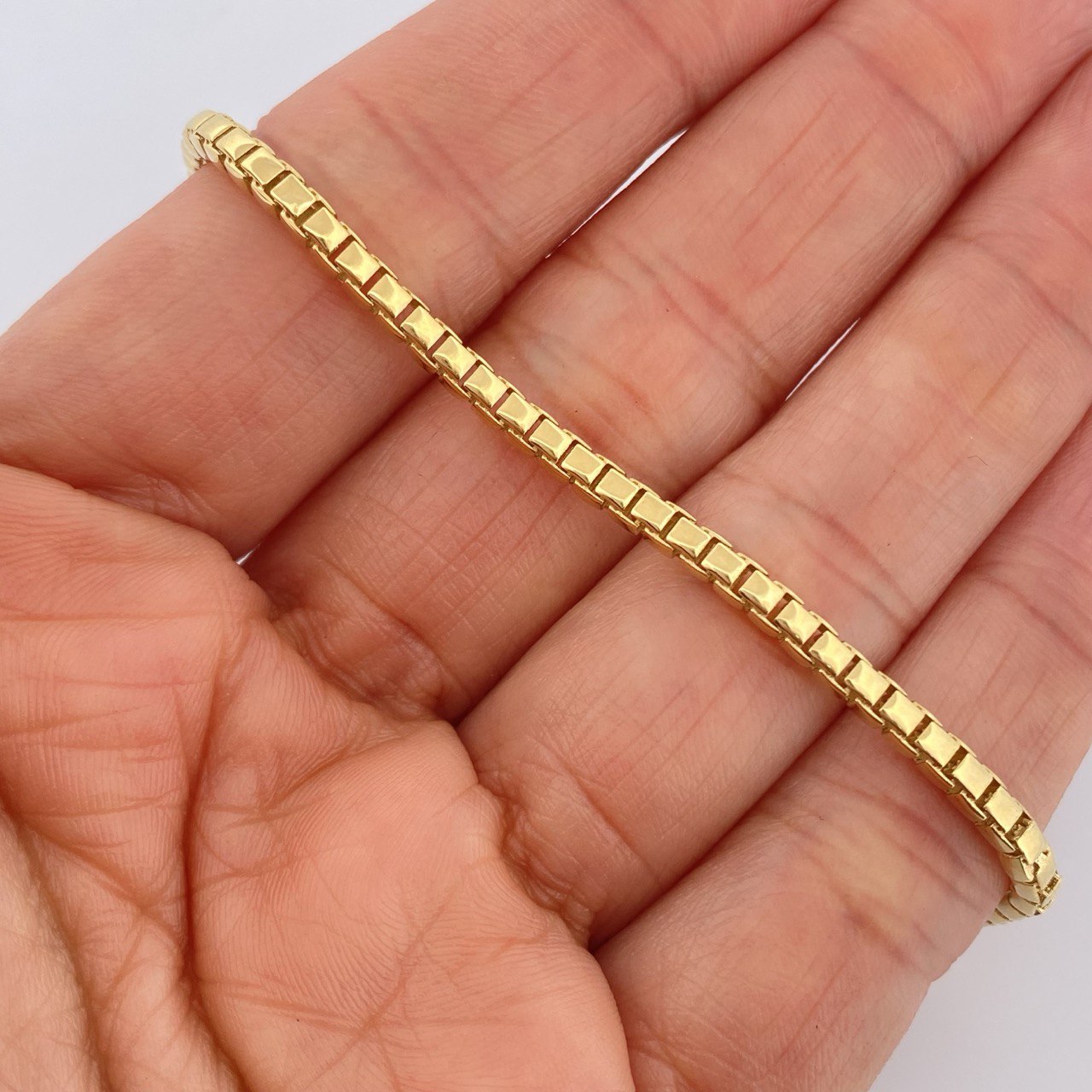 Bracelet 6.9gr / 8.3in / +3 18K Gold $