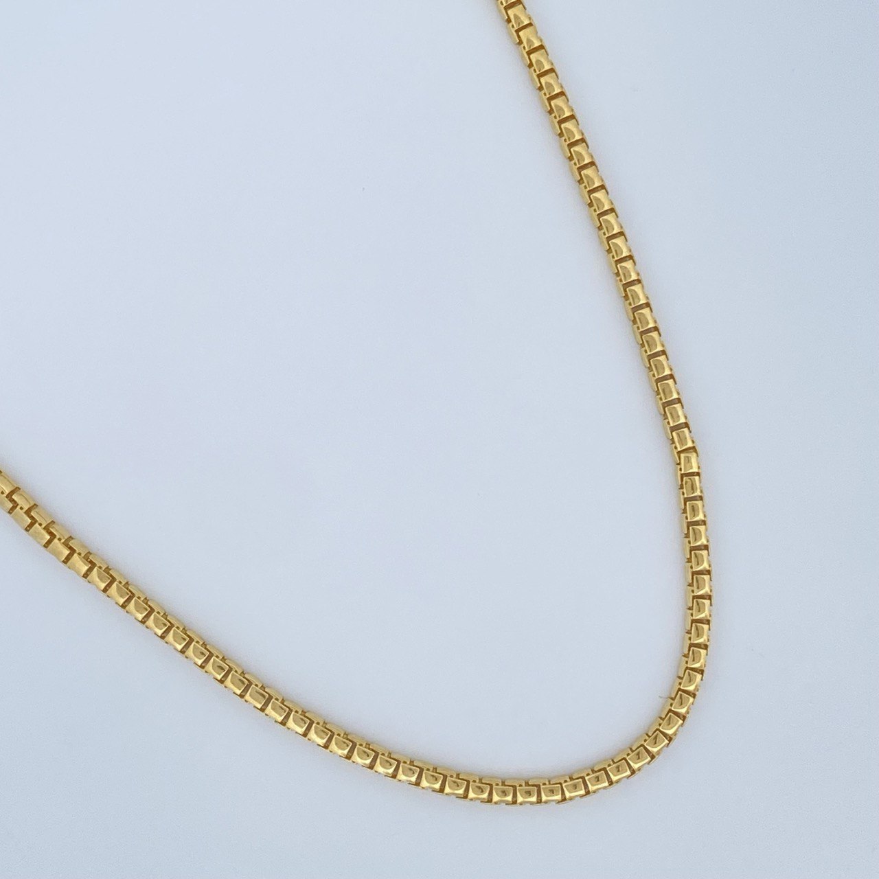 Venetian Type Infinity Chain 16.3gr / 24.4in / +3 18K Gold $
