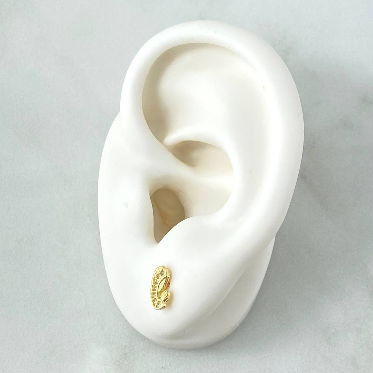 Topos Virgen María 0.95gr / 9mm Circones Blancos Oro Amarillo 18K *