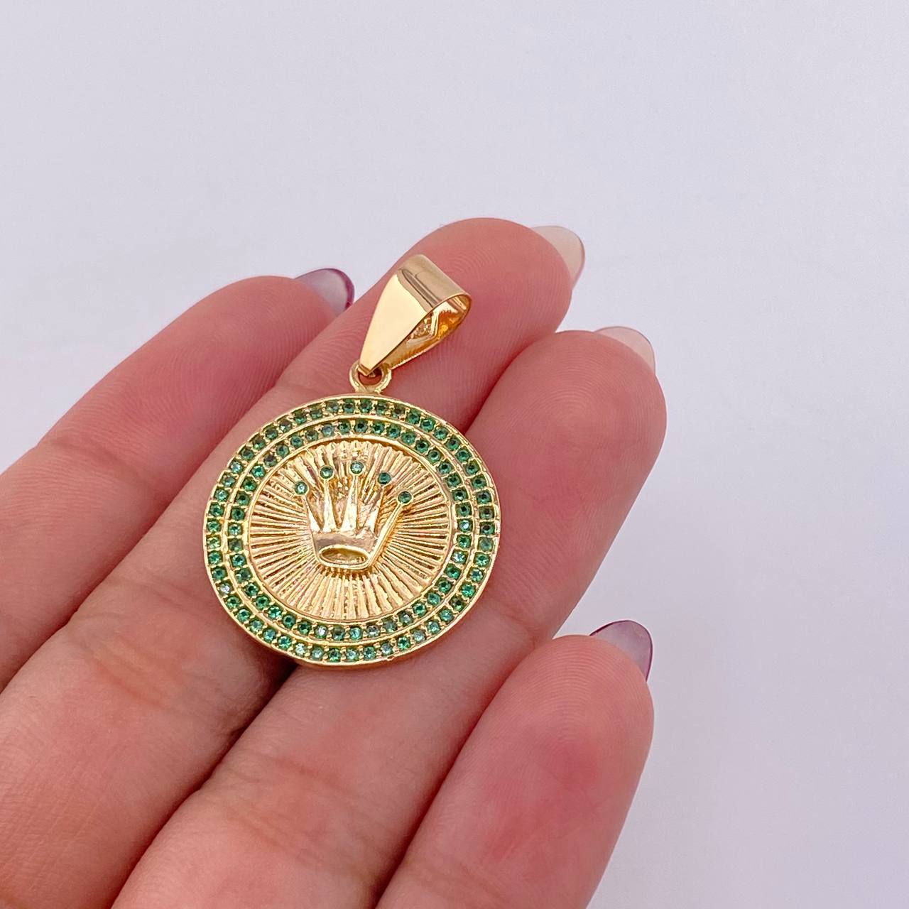 Dije Corona Circular 5gr / 1 1/4 in / Oro Amarillo 18K *