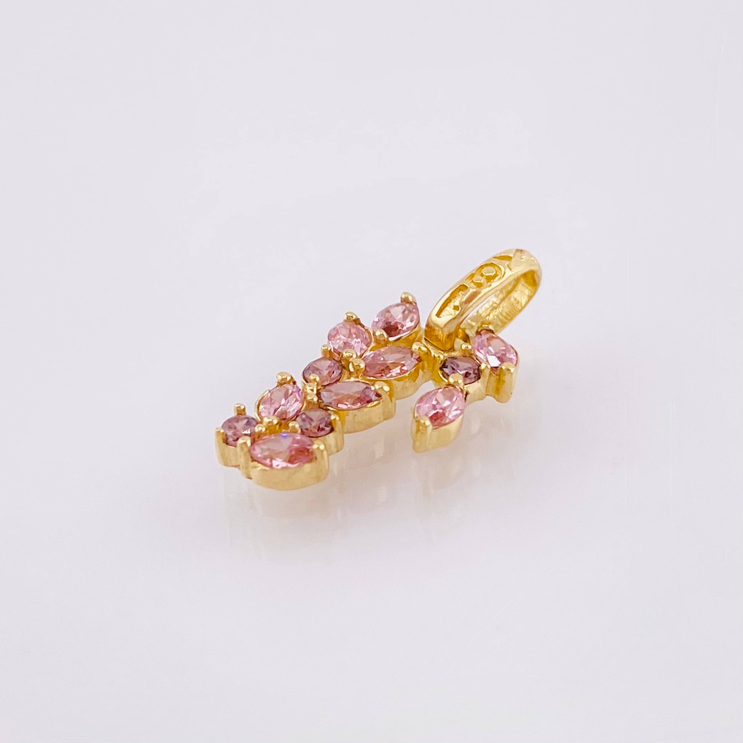 Dije Muerdago Abultado 1.25gr / 3/4 in / Oro Amarillo 18K *