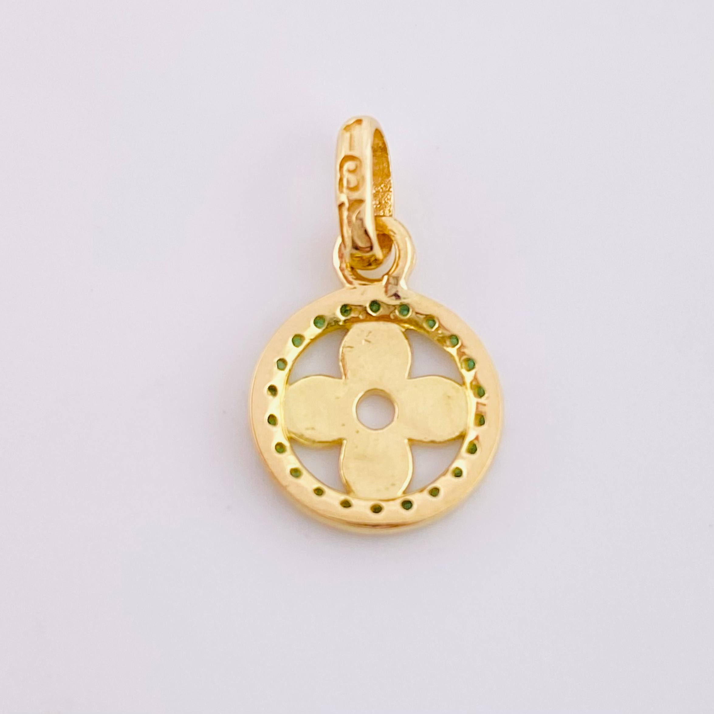 Clover Hoop Pendant 1.25gr / 3/4 in / Yellow Gold 18K *