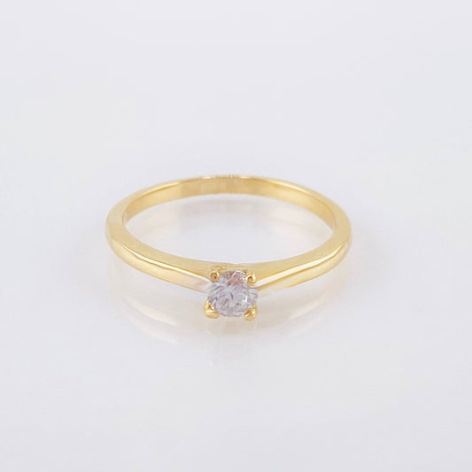 Anillo Solitario 1.95gr / T5 1/4 / Oro Amarillo 18K