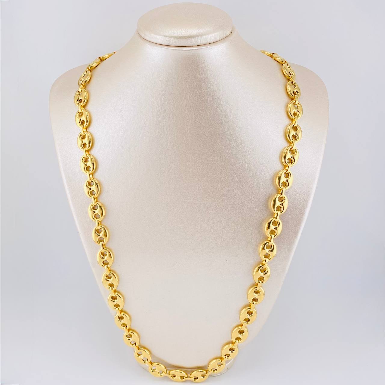 18K Yellow Gold Chain Gc 37.15g / 28 in / 11.2mm