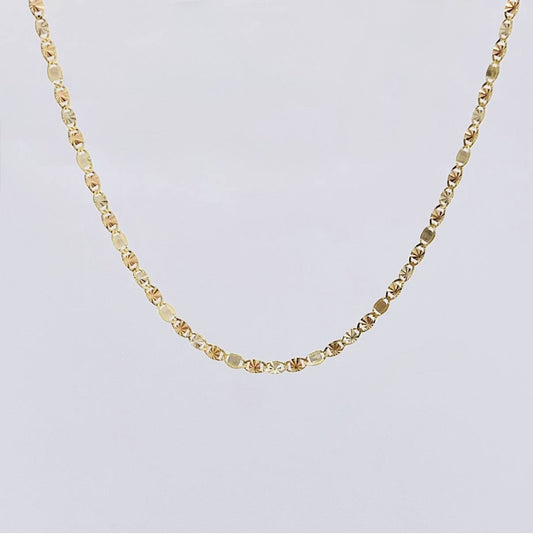 Cadena Escalera Plana Diamantada 2.5 g / 19 1/2 in / 2.2 mm Tres Oros  18K