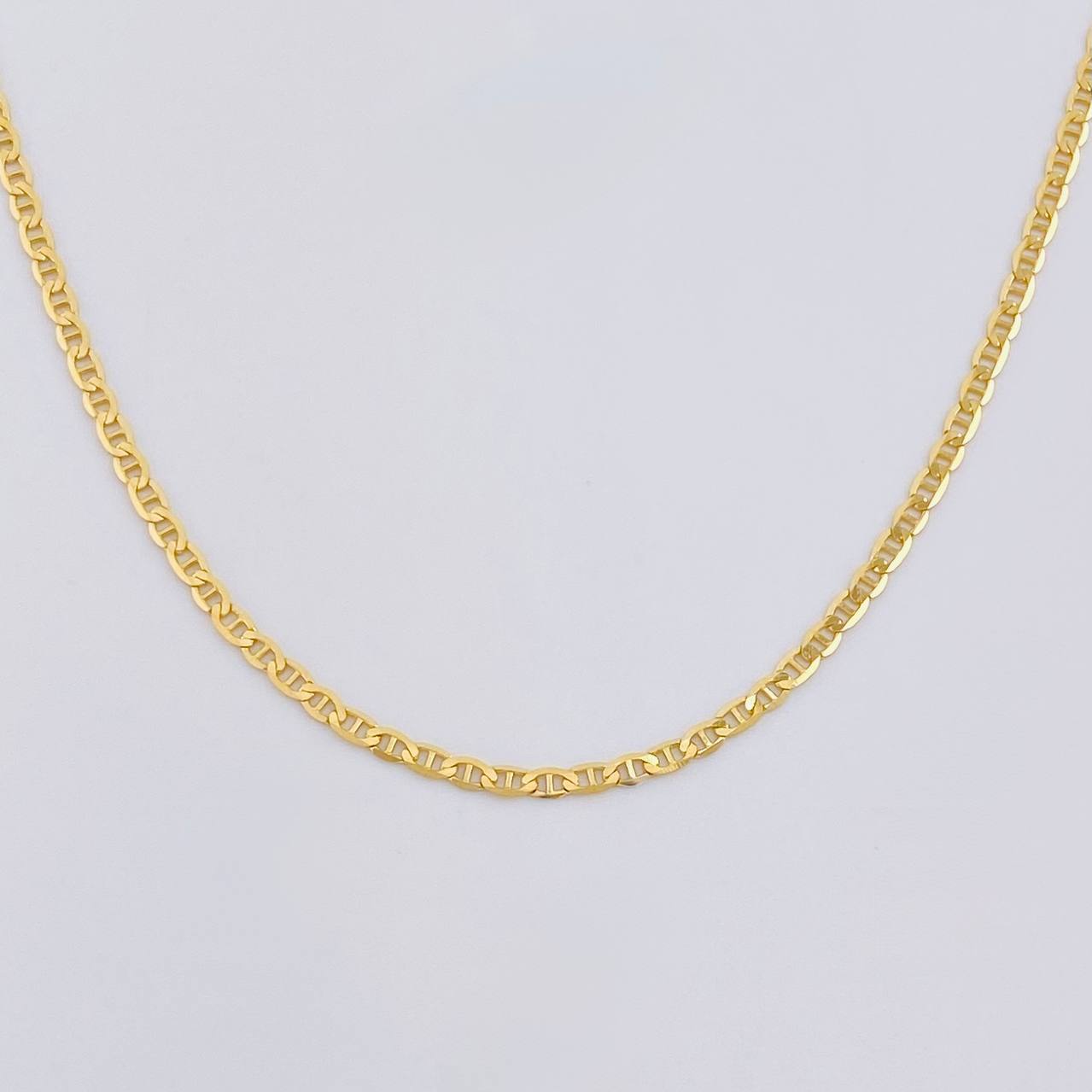 Cadena Esaclera 5.5 g / 23 1/2 in / 2.2 mm Oro Amarillo 18K