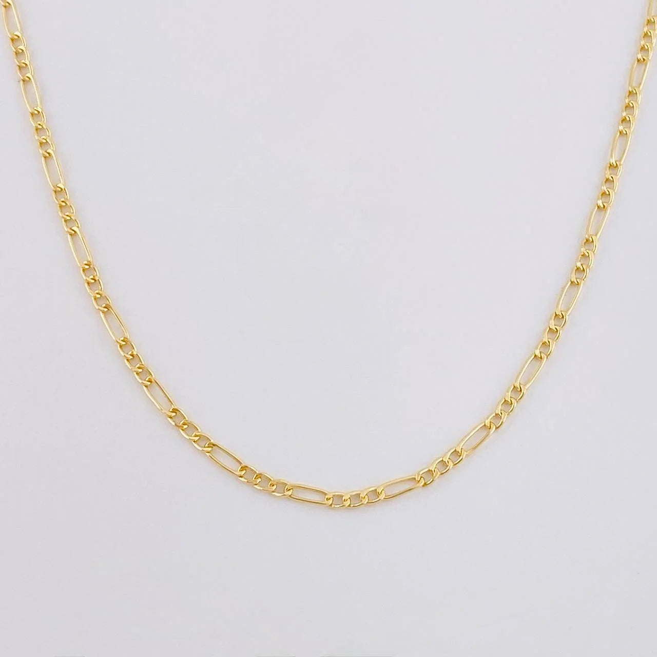 Figaro Chain 2.15g / 24 in / 2.2mm Yellow Gold 18K