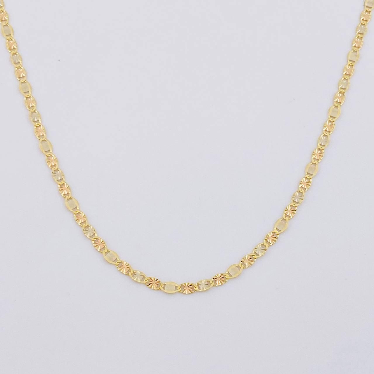 Cadena Escalera Plana Diamantada 2.3 g / 17 3/4 in / 2.2 mm Tres Oros 18K
