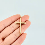 Pendant Flat-Tipped Cross 1.75 g / 1 3/4 in 18K Yellow Gold