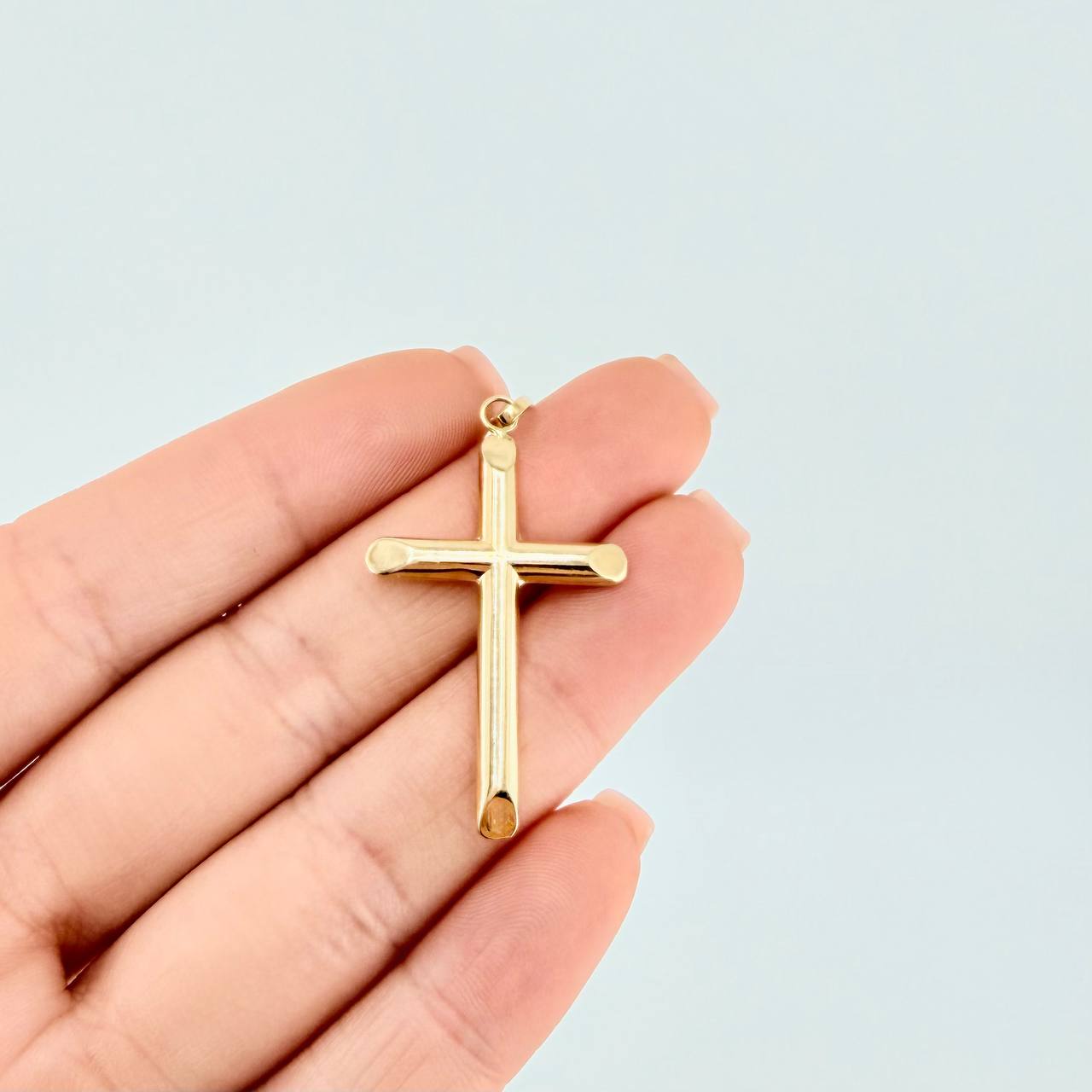 Dije Cruz Puntas Planas 0.45g / 1 in Oro Amarillo 18K