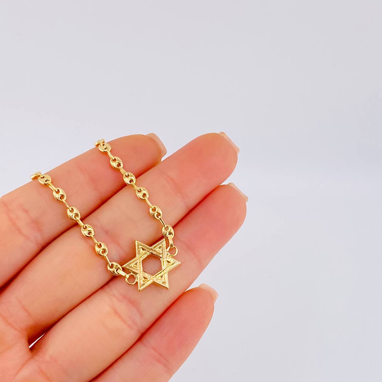 Pulso Gc Herraje Estrella De David 2.4 g / 6 1/4 in / 3.1 mm Oro Amarillo 18K