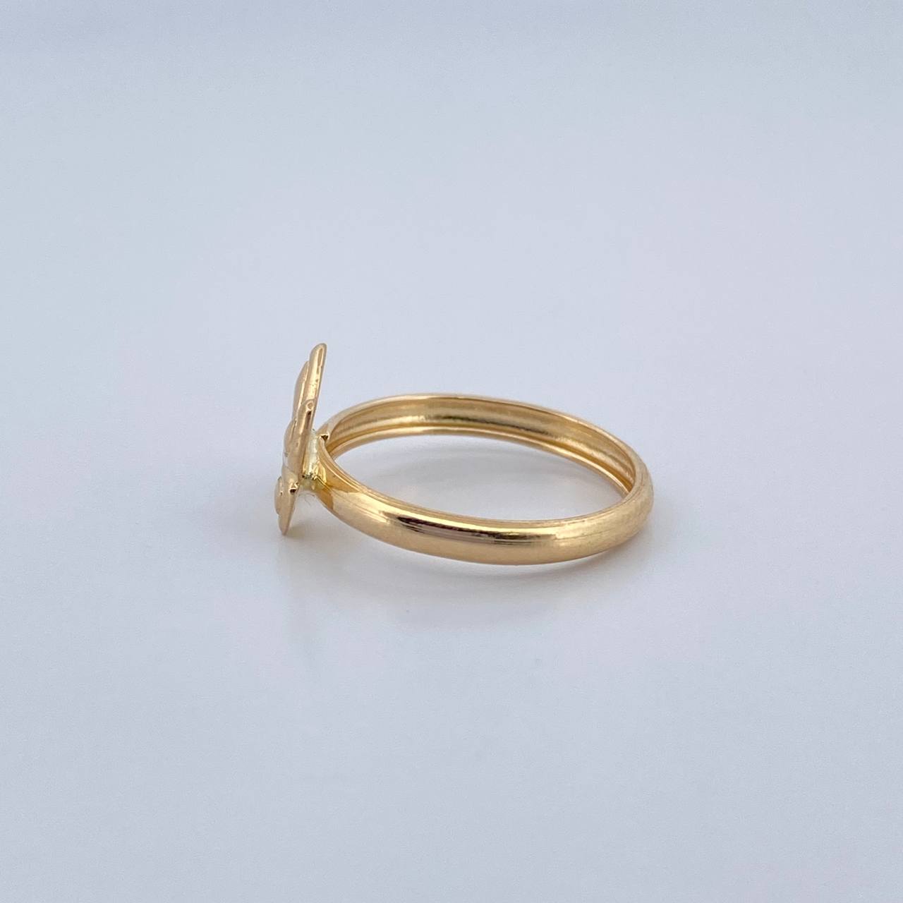 Butterfly Ring 1.05gr / Size 4 1/2 / 18K Gold &