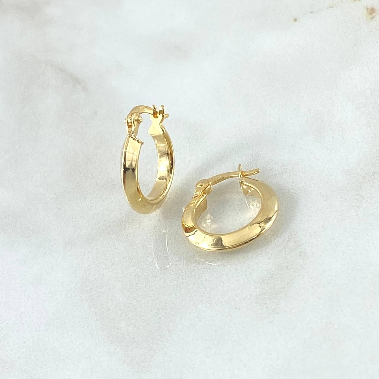 Candongas Clau 1.05gr / 1.5cm / Oro Amarillo 18K ©