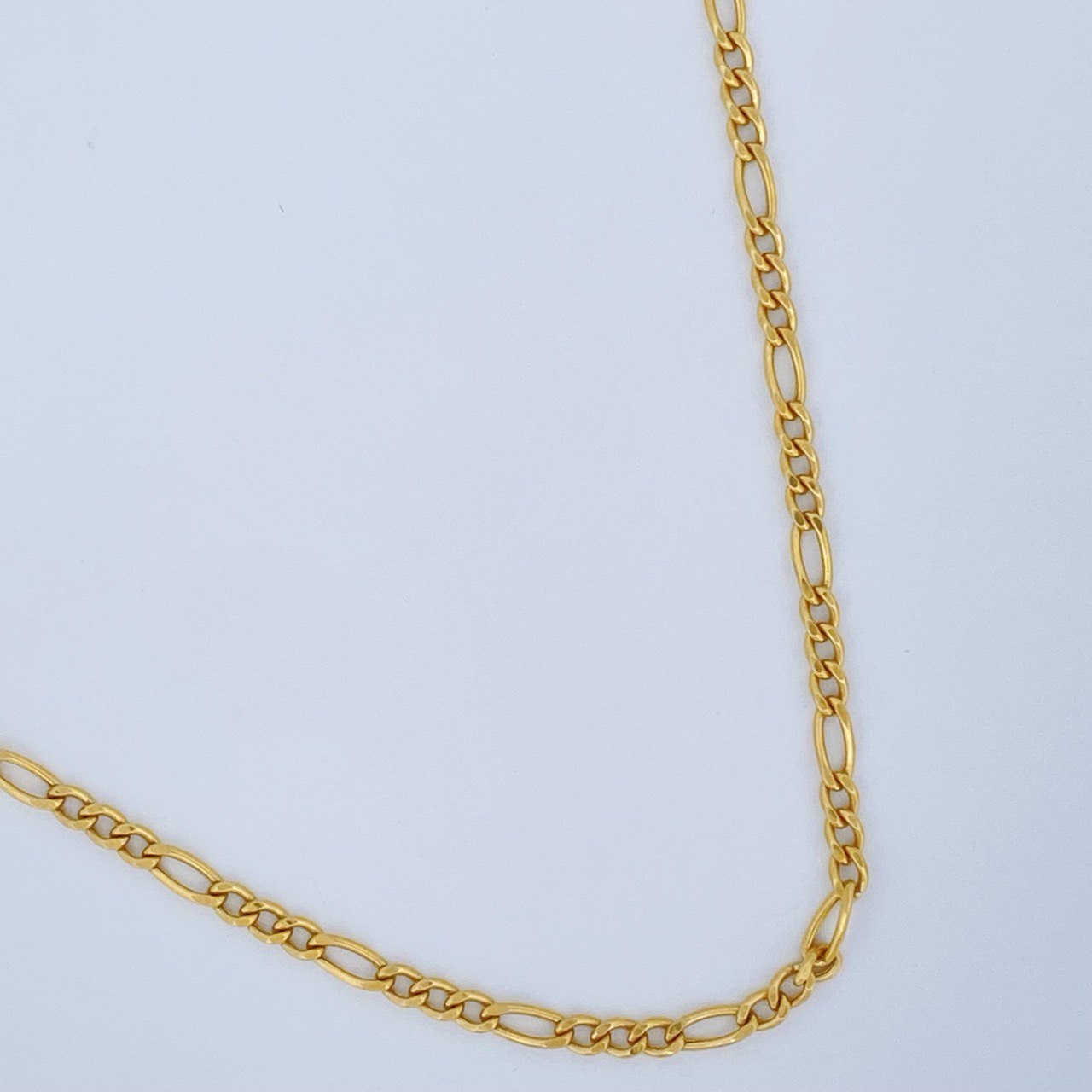 Figaro Chain 1.95gr / 23.7in / 18K Gold +1 &