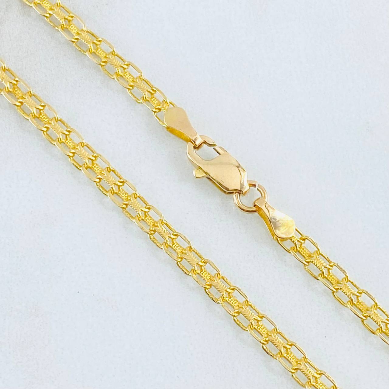 Cadena China 8.95gr / 23 1/2 in / Oro Amarillo +1 18K