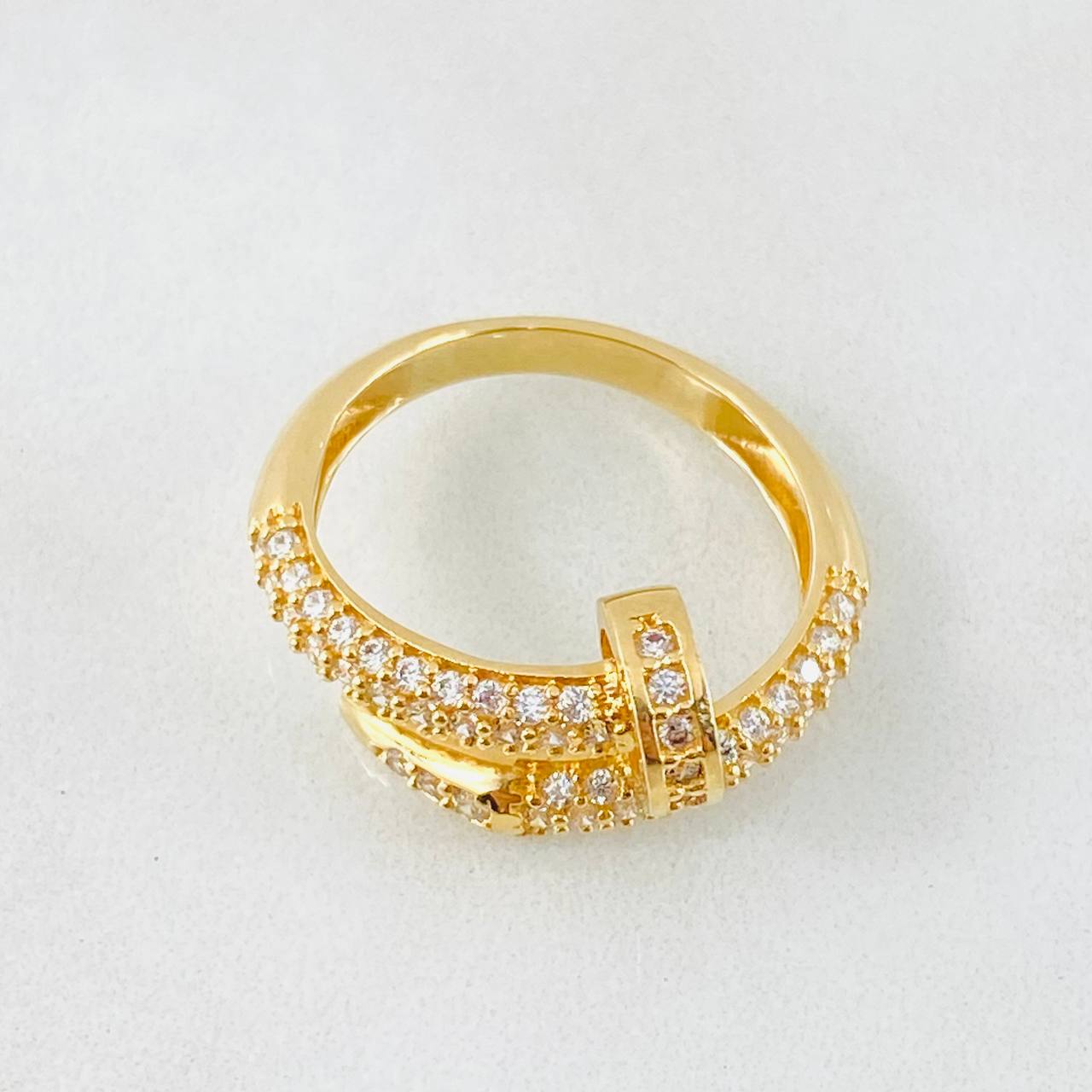 Anillo Clavo 4.6gr / T7 / Oro Amarillo 18K