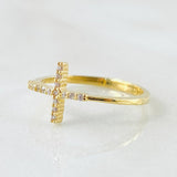 Cross Ring 1.55gr / Size 6 1/2 / 18K Gold