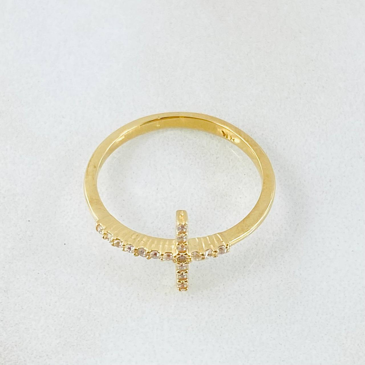 Cross Ring 1.55gr / Size 6 1/2 / 18K Gold