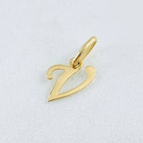 Dije Letra V 0.4gr / 3/4 in / Oro Amarillo 18K