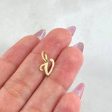 Dije Letra V 0.4gr / 3/4 in / Oro Amarillo 18K