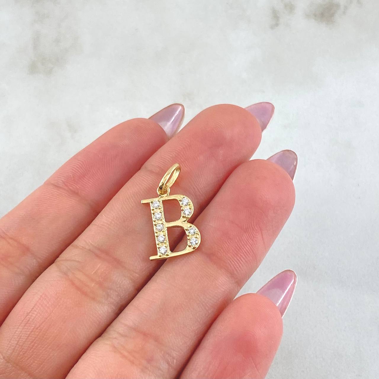 Pendant Letter B 0.95gr / 0.8in / 18K Gold