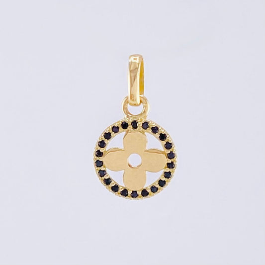 Clover Hoop Pendant 1.25gr / 3/4 in / 18K Yellow Gold ©