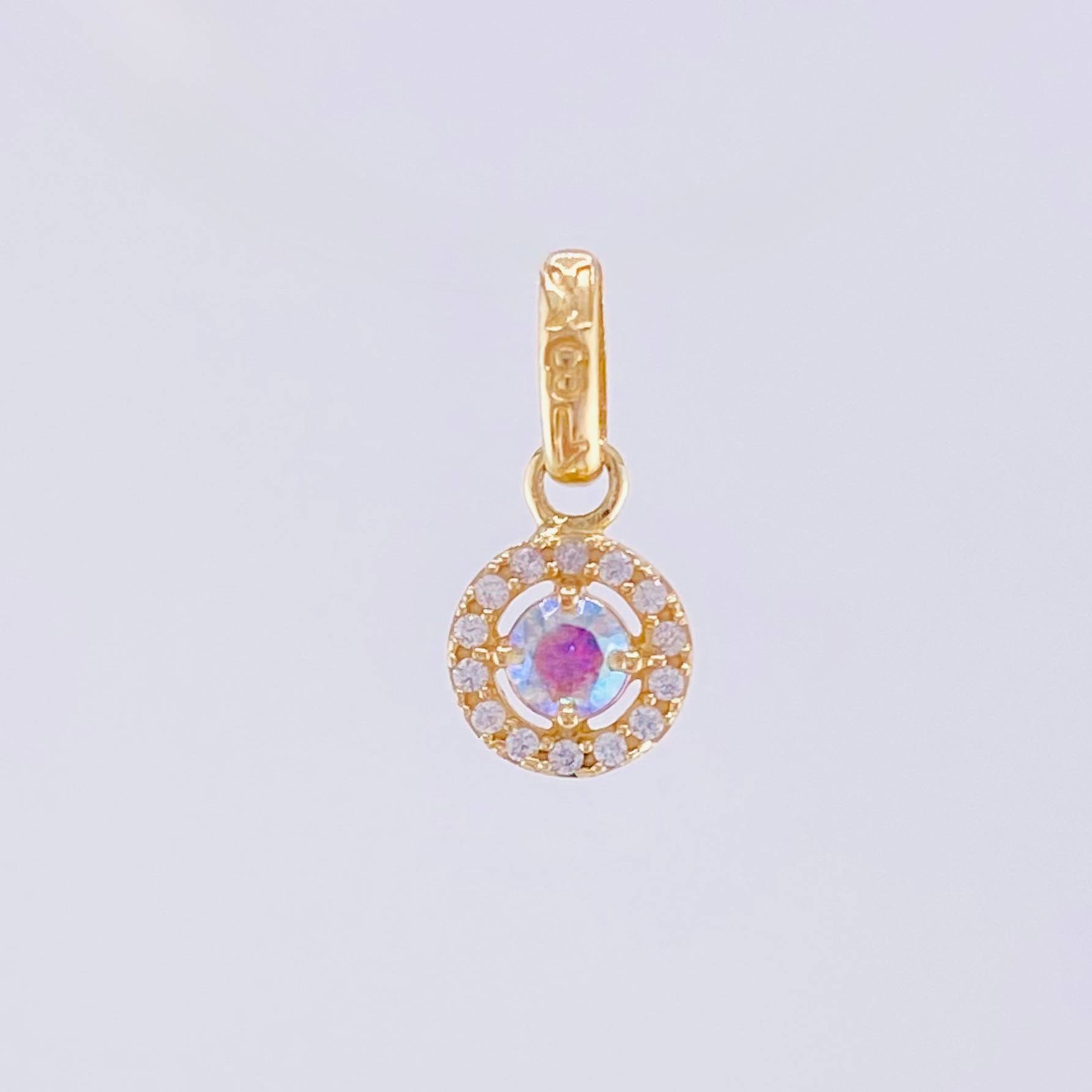 Dije Circular Tupido 0.9gr / 1/2 in / Oro Amarillo 18K ©