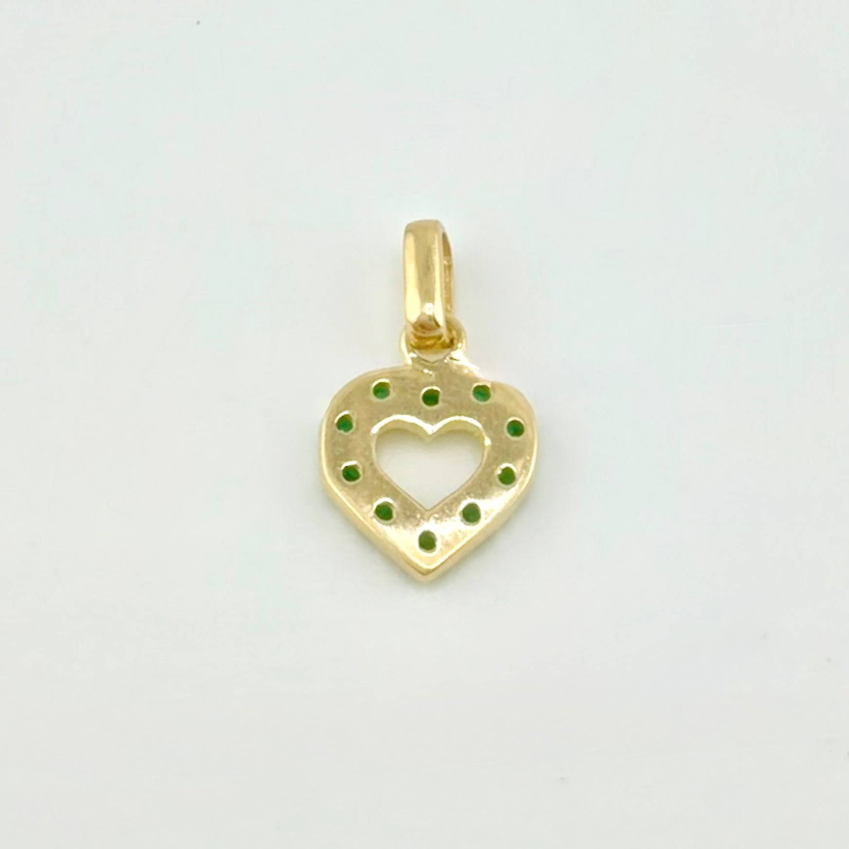 Heart Silhouette Pendant 1.6gr / 3/4 in / 18K Yellow Gold ©