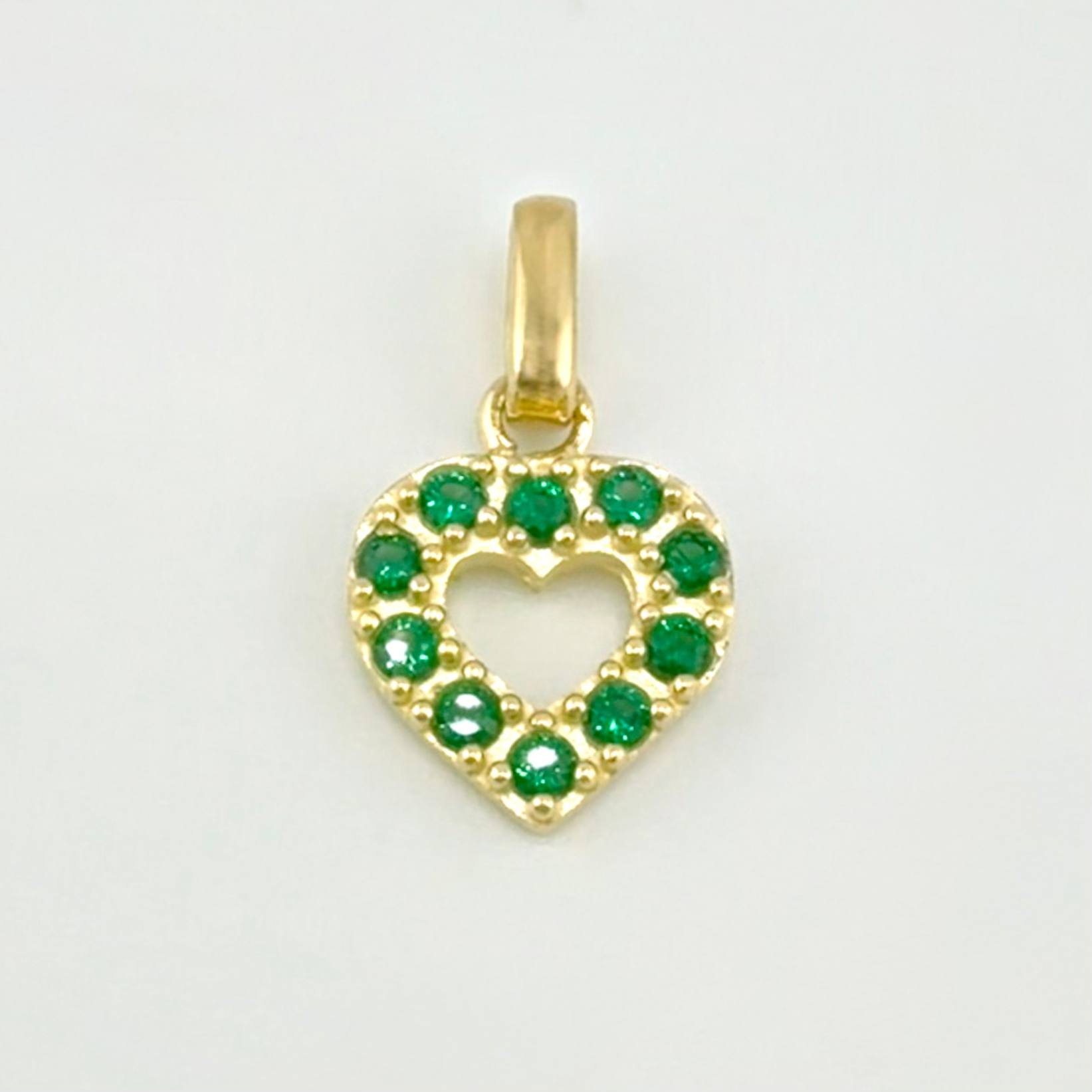 Heart Silhouette Pendant 1.6gr / 3/4 in / 18K Yellow Gold ©