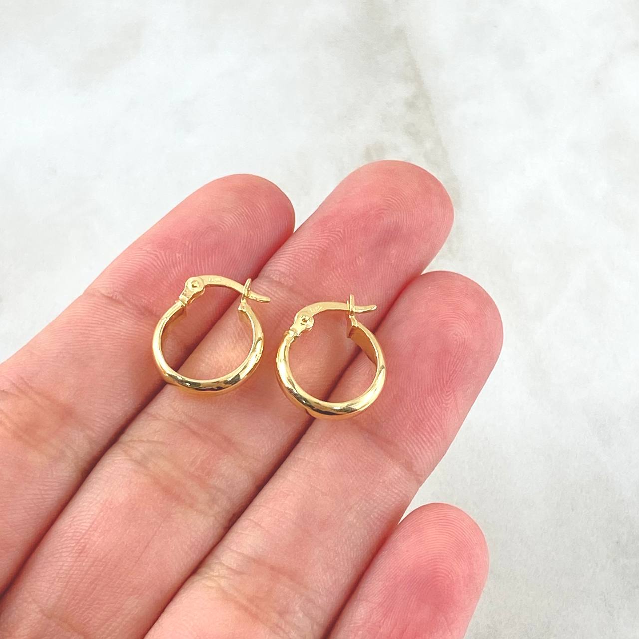 Nati Hoop Earrings 1.05gr / 1/2 in / 18K Gold