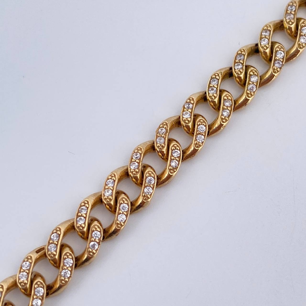 Bracelet 11.1gr / 7.7in / 18K Gold &