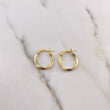 Candongas Eve 1.6gr / 1.9cm / Lisa Oro Amarillo 18K #