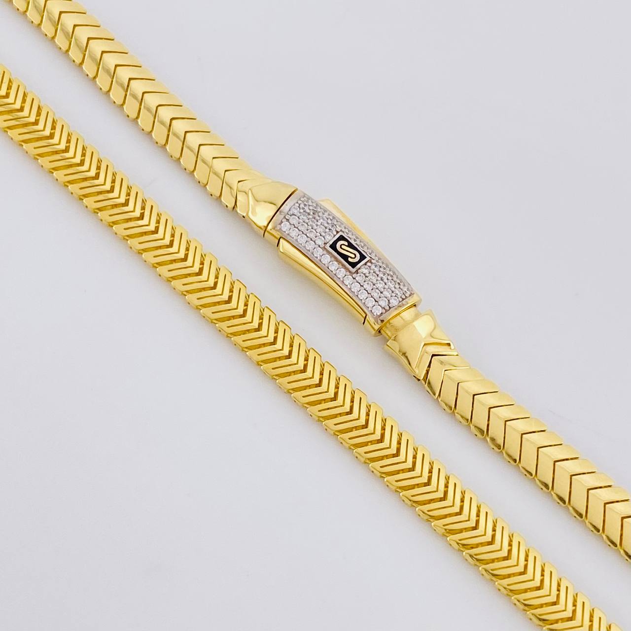 Flat Snake Chain Monaco 12.05g / 16 1/4 in / 5mm Yellow Gold 18K
