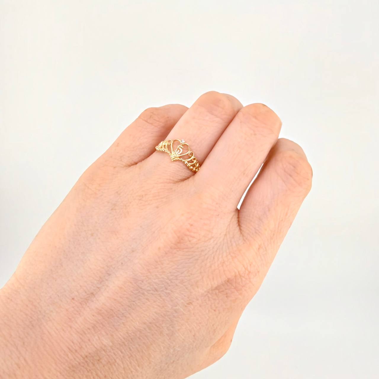 Anillo Tiara 15s 1.3g / T4 1/2 Oro Amarillo 18K