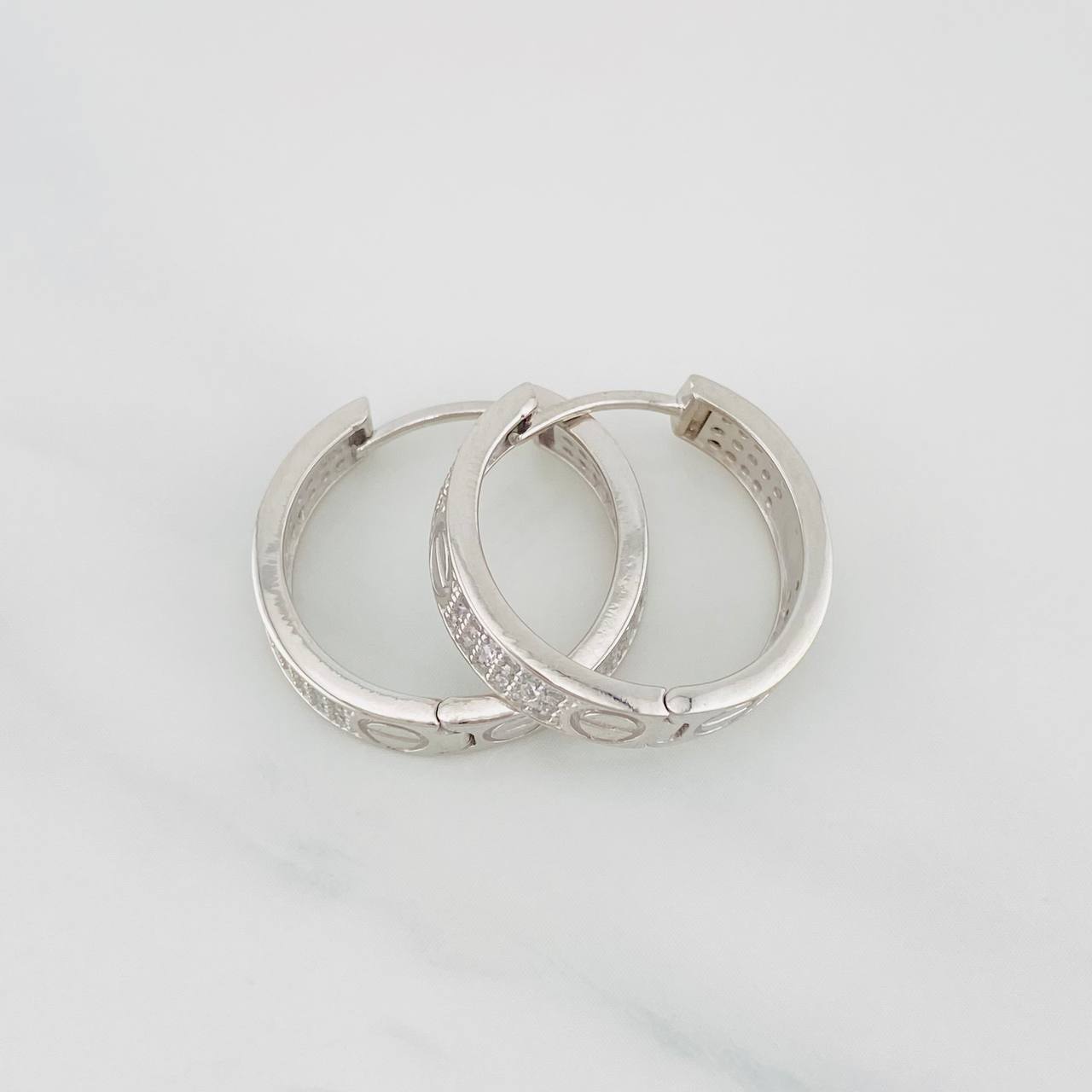 Hoop Earrings Screw 6.05g / 1 in White Gold 18K