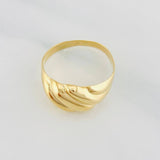 Waves Ring 1.9g / Size 7 1/4 Yellow Gold 18K